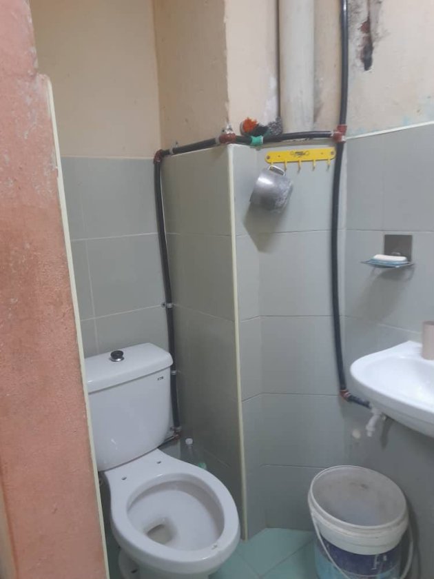 Casa Colonial de 2 habitaciones en venta en San Lázaro, Centro Habana, La Habana
