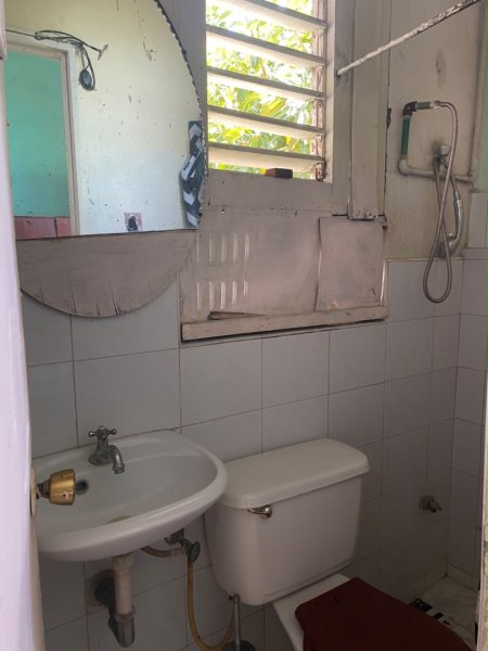 Casa de 4 habitaciones en venta en Centro Habana, La Habana - 10