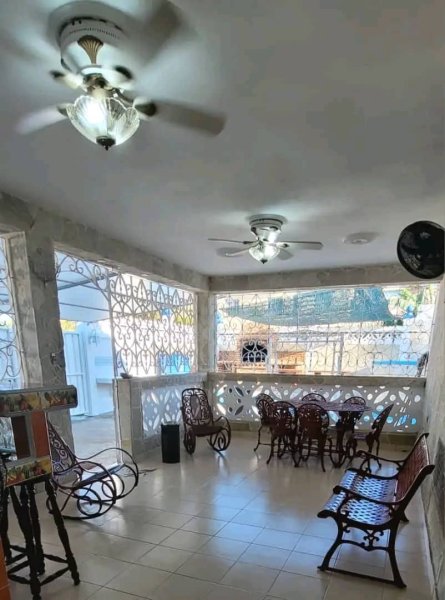 Casa Independiente de 3 habitaciones en venta en Boca Ciega, Habana del Este, La Habana - 5