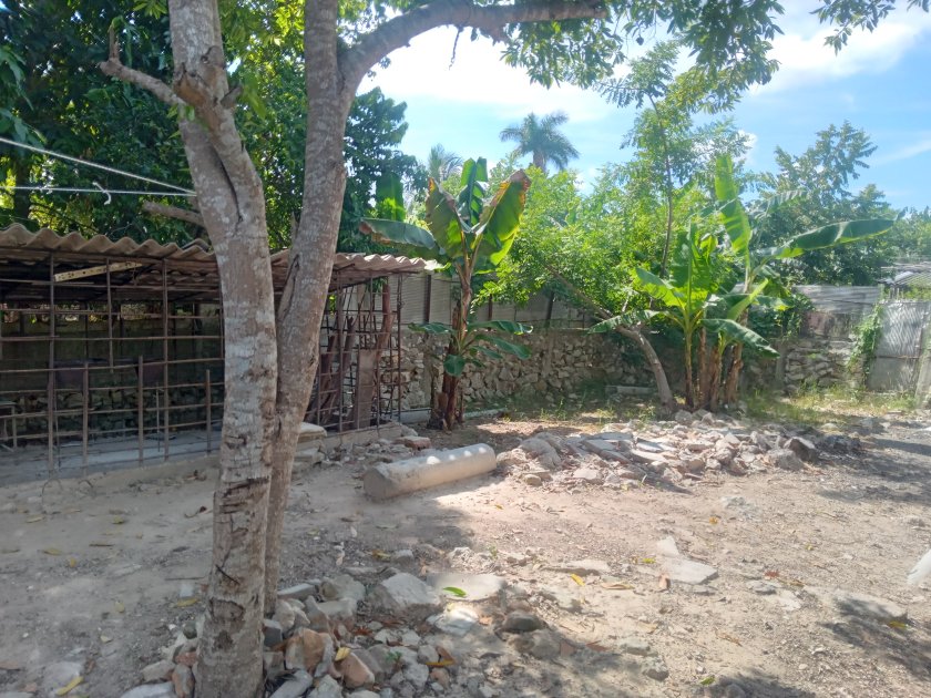Casa Independiente de 3 habitaciones en venta en Barrera, Guanabacoa, La Habana