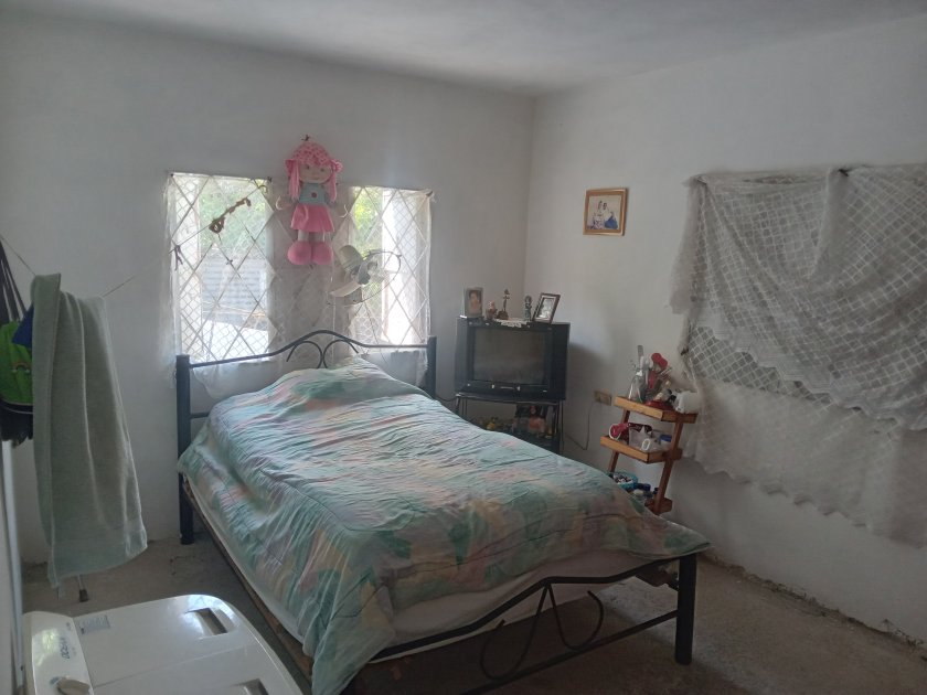 Casa Independiente de 3 habitaciones en venta en Barrera, Guanabacoa, La Habana