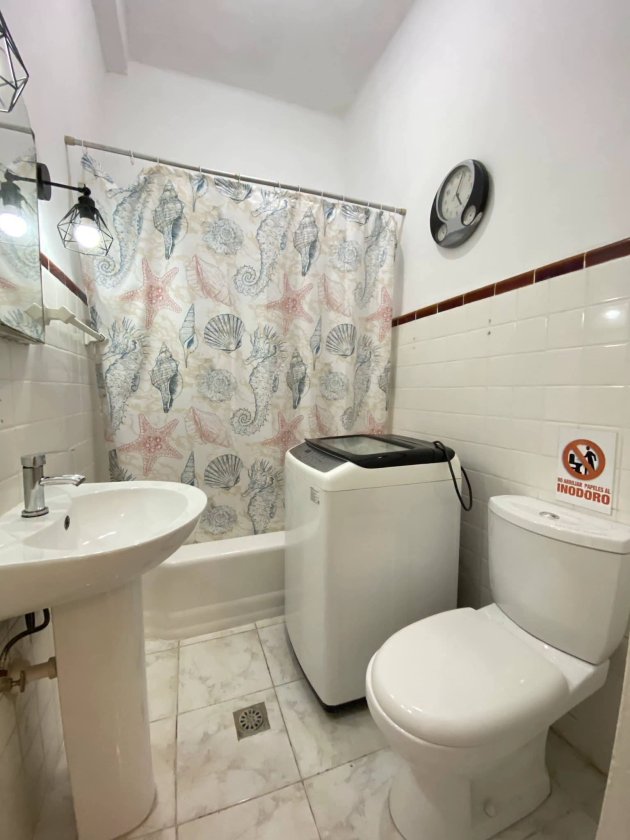 Apartamento de 2 habitaciones en venta en Rampa, Plaza de la Revolución, La Habana