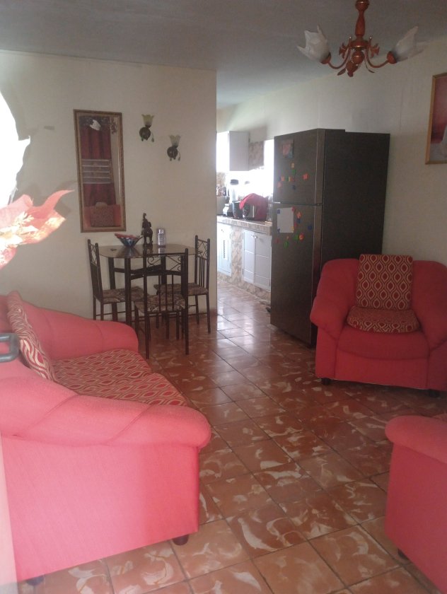 Apartamento de 2 habitaciones en venta en Casino Deportivo, Cerro, La Habana