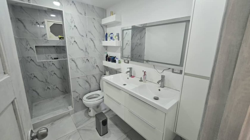 Casa de 3 habitaciones en venta en Cárdenas, Matanzas