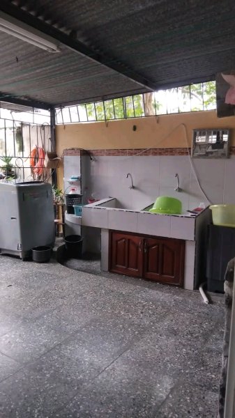 Detached House with 2 bedrooms for sale in Las Tunas - 13