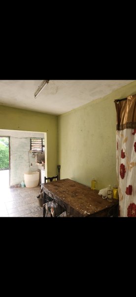 Casa de 2 habitaciones en venta en Las Tunas - 5