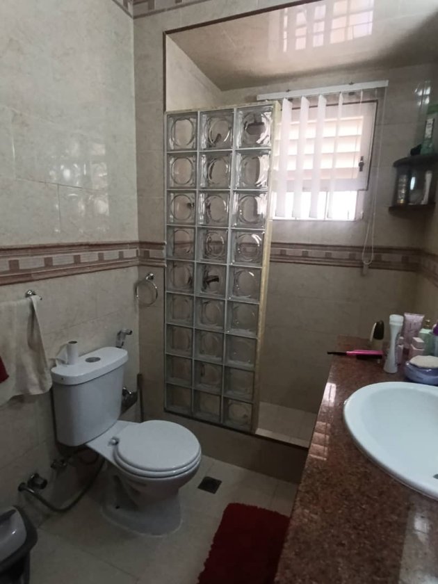 Casa Independiente de 2 habitaciones en venta en Miramar, Playa, La Habana