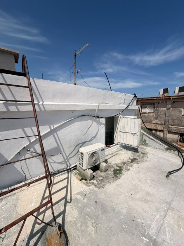 Casa Independiente de 4 habitaciones en venta en Buenavista, Playa, La Habana