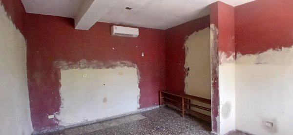 Casa Independiente de 4 habitaciones en venta en Cojímar, Habana del Este, La Habana - 11