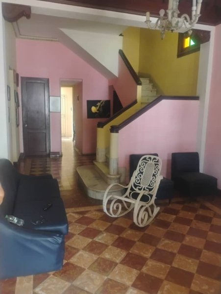 Casa Colonial de 6 habitaciones en venta en Miramar, Playa, La Habana - 10