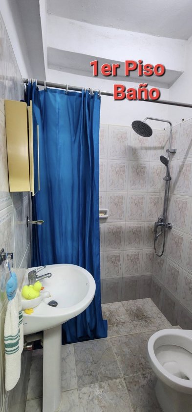 Detached House with 4 bedrooms for sale in Marianao, La Habana