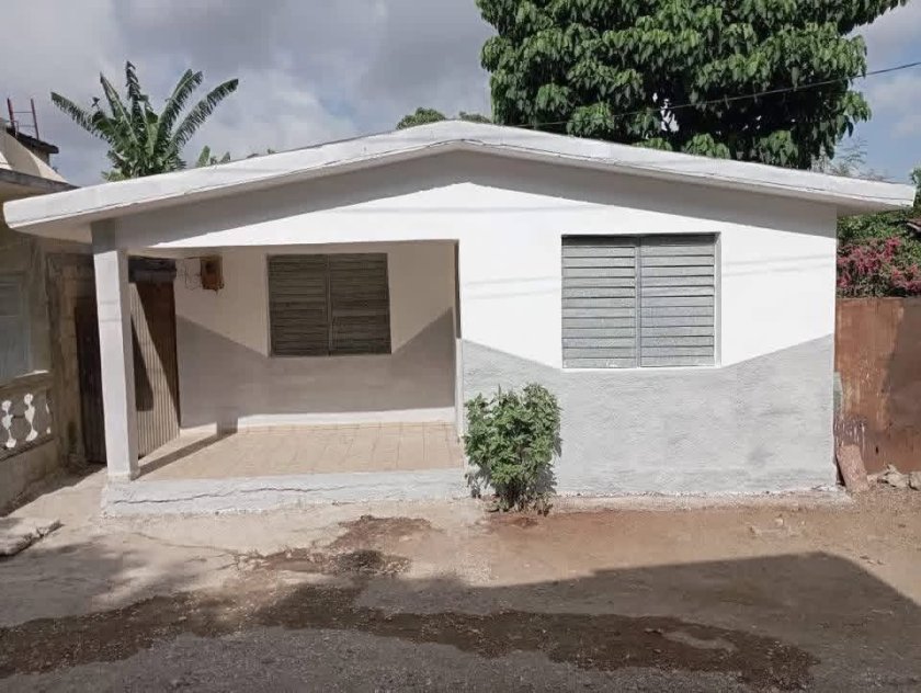 Detached House with 6 bedrooms for sale in Condado Sur, Santa Clara, Villa Clara