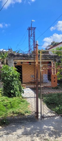 Detached House with 4 bedrooms for sale in Alturas de Luyanó, San Miguel del Padrón, La Habana - 2