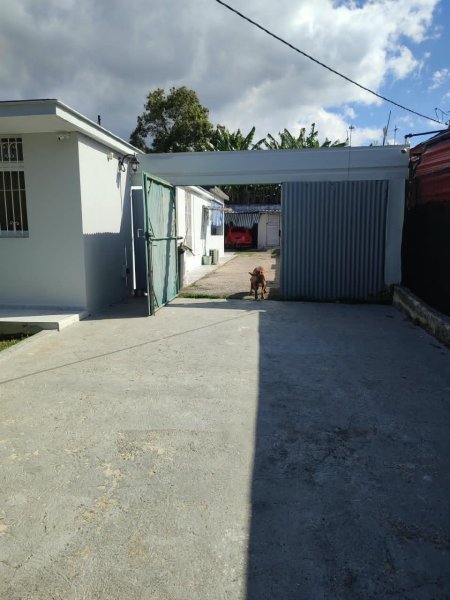 Detached House with 2 bedrooms for sale in Chibás, Guanabacoa, La Habana - 4