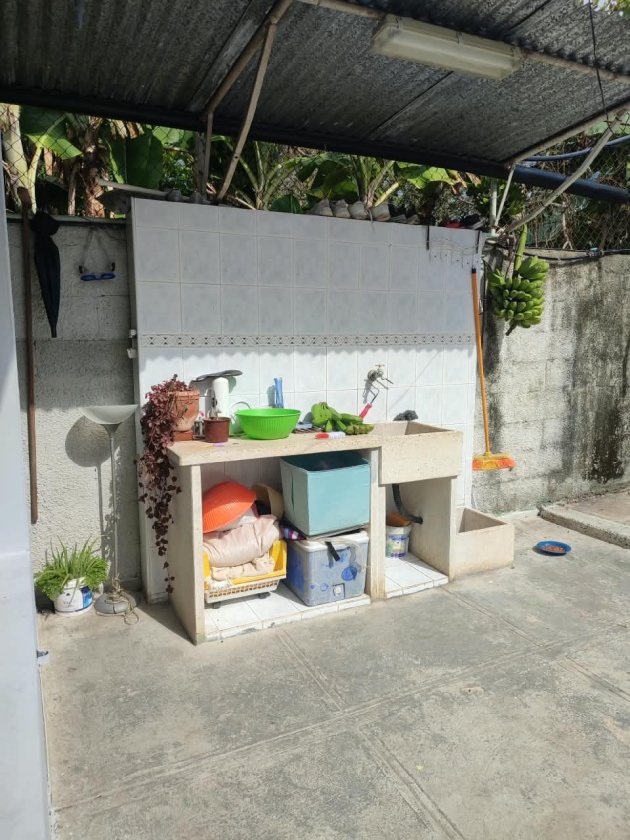 Detached House with 2 bedrooms for sale in Chibás, Guanabacoa, La Habana