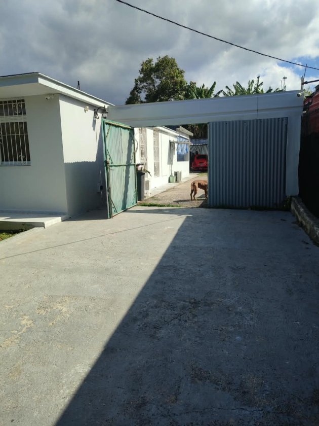 Detached House with 2 bedrooms for sale in Chibás, Guanabacoa, La Habana