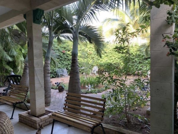 Casa Independiente de 6 habitaciones en venta en Miramar, Playa, La Habana - 12