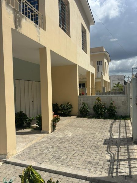 Casa de 3 habitaciones en venta en Plaza, Plaza de la Revolución, La Habana