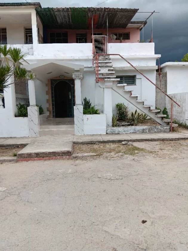 Casa de 3 habitaciones en venta en Sevillano, Diez de Octubre, La Habana