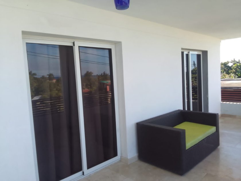 Casa Independiente de 3 habitaciones en venta en Boca Ciega, Habana del Este, La Habana