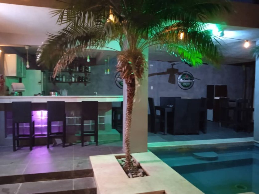 Casa Independiente de 3 habitaciones en venta en Boca Ciega, Habana del Este, La Habana
