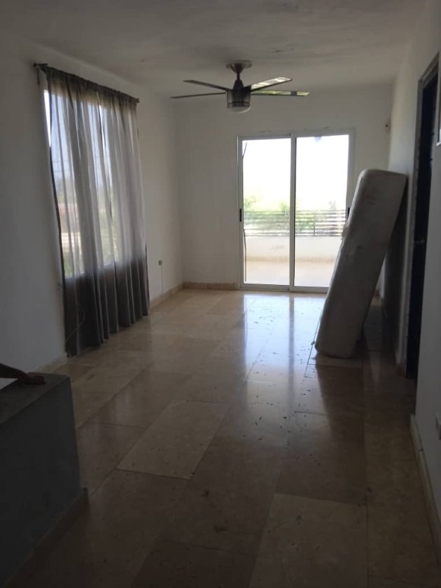 Casa Independiente de 3 habitaciones en venta en Boca Ciega, Habana del Este, La Habana