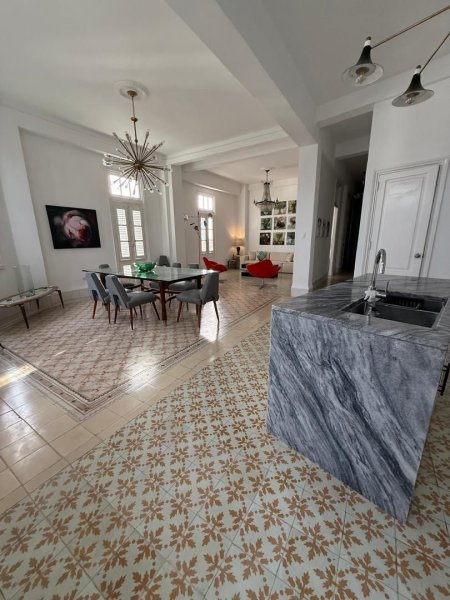 Apartamento de 4 habitaciones en venta en Vedado, Plaza de la Revolución, La Habana