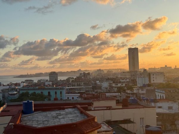 Apartamento de 4 habitaciones en venta en Vedado, Plaza de la Revolución, La Habana - 10