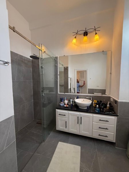 Apartamento de 4 habitaciones en venta en Vedado, Plaza de la Revolución, La Habana - 5