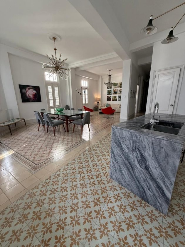 Apartamento de 4 habitaciones en venta en Vedado, Plaza de la Revolución, La Habana