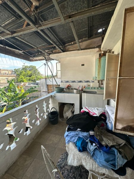 Duplex with 5 bedrooms for sale in Marianao, La Habana - 19