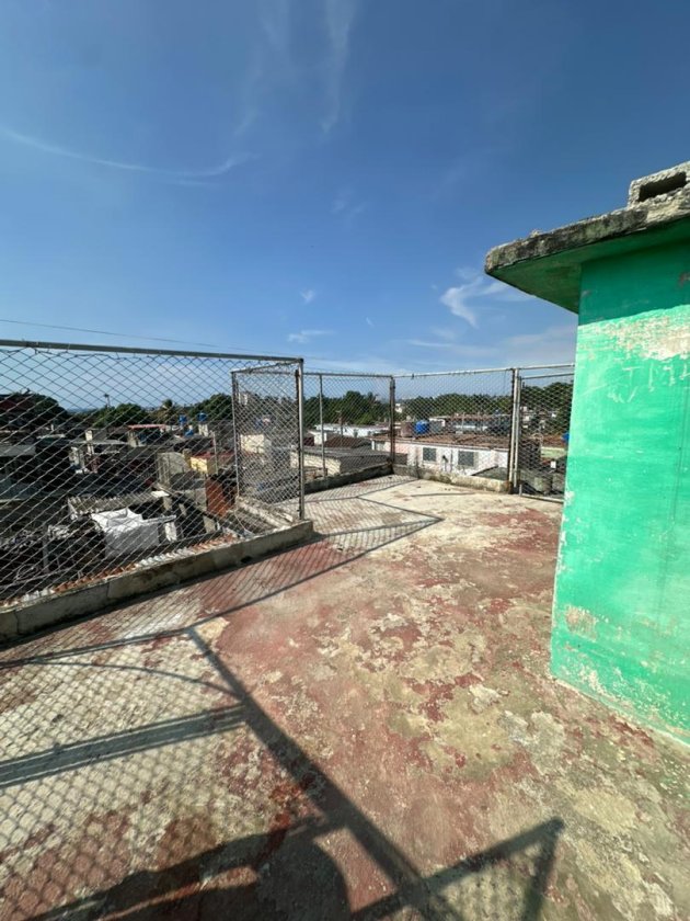 Apartment with 2 bedrooms for sale in Marianao, La Habana
