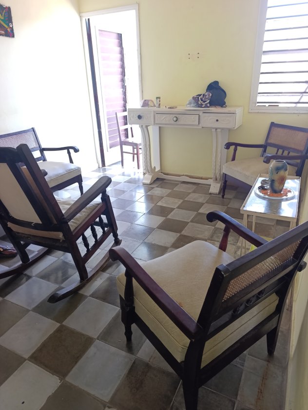 Apartamento de 2 habitaciones en venta en Guanabo, Habana del Este, La Habana