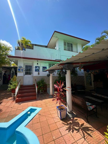 Casa Independiente de 6 habitaciones en venta en Nuevo Vedado, Plaza de la Revolución, La Habana - 9