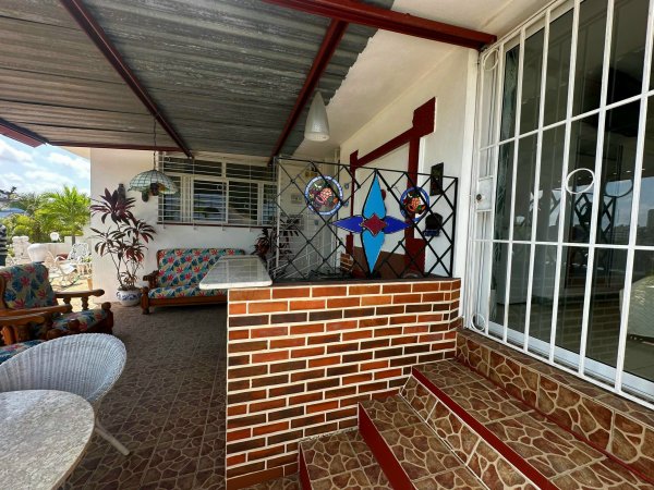 Casa Independiente de 6 habitaciones en venta en Nuevo Vedado, Plaza de la Revolución, La Habana - 6
