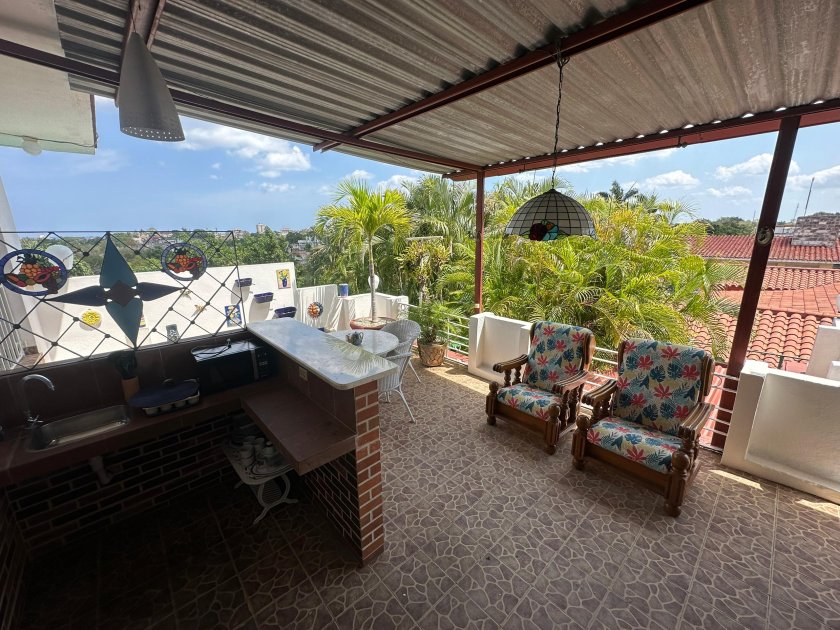 Detached House with 6 bedrooms for sale in Nuevo Vedado, Plaza de la Revolución, La Habana
