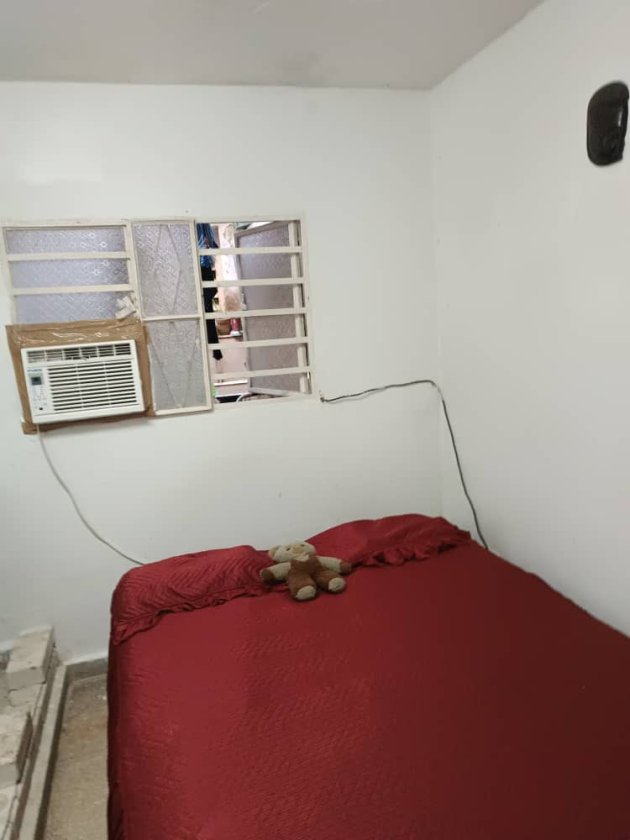 Casa Independiente de 2 habitaciones en venta en CAI - Los Angeles, Marianao, La Habana