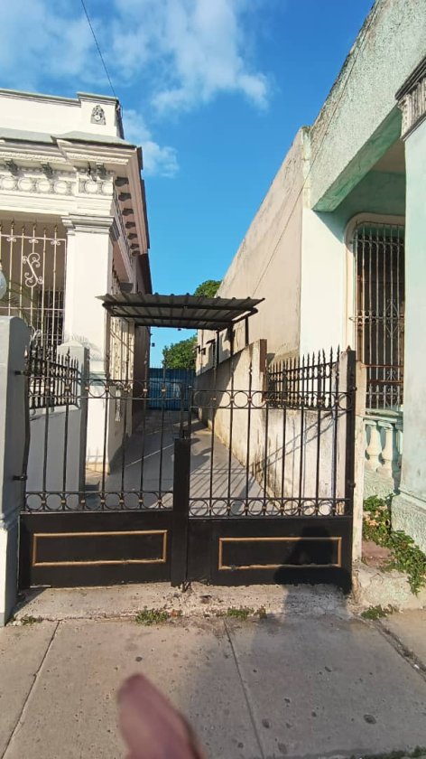 Detached House with 4 bedrooms for sale in Lawton, Diez de Octubre, La Habana