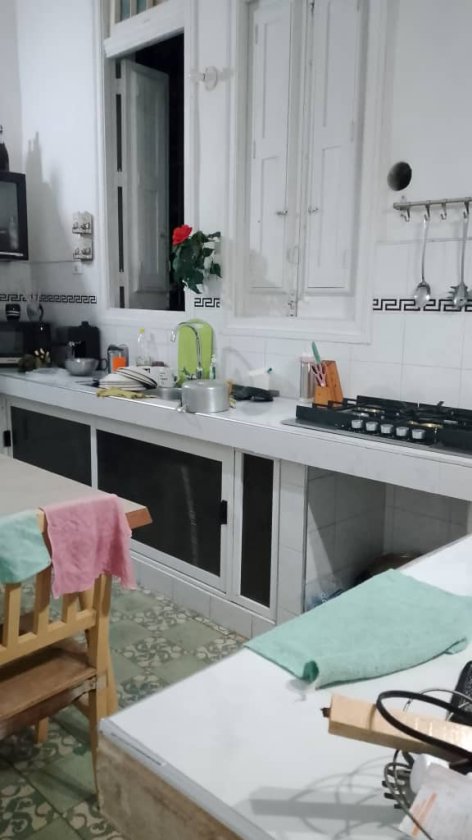 Casa Colonial de 3 habitaciones en venta en Marianao, La Habana