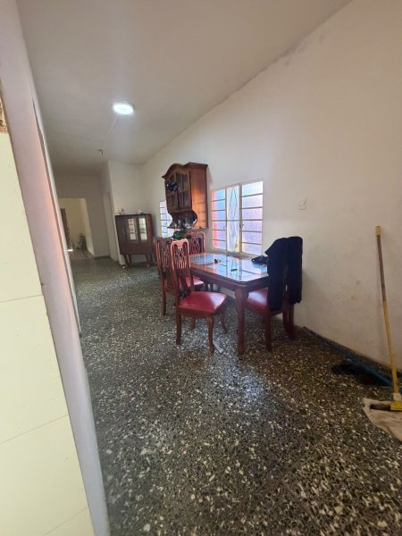 Casa de 3 habitaciones en venta en Ampliación Almendares, Playa, La Habana - 5
