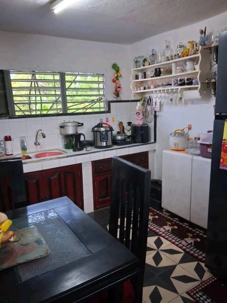 House with 3 bedrooms for sale in Las Tunas - 3