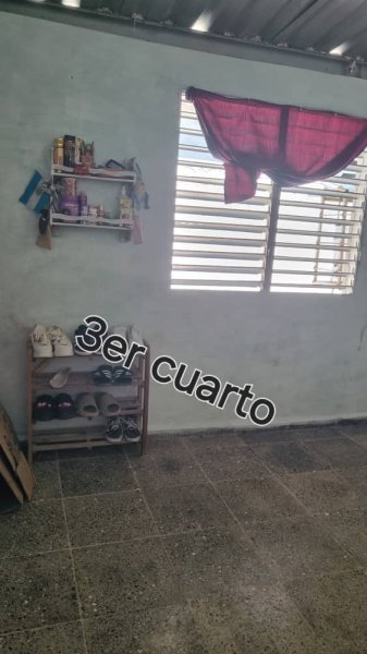 Casa Independiente de 3 habitaciones en venta en Boyeros, La Habana - 10