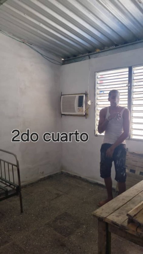 Casa Independiente de 3 habitaciones en venta en Boyeros, La Habana