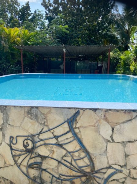 Casa Independiente de 2 habitaciones en venta en Arroyo Arenas, La Lisa, La Habana