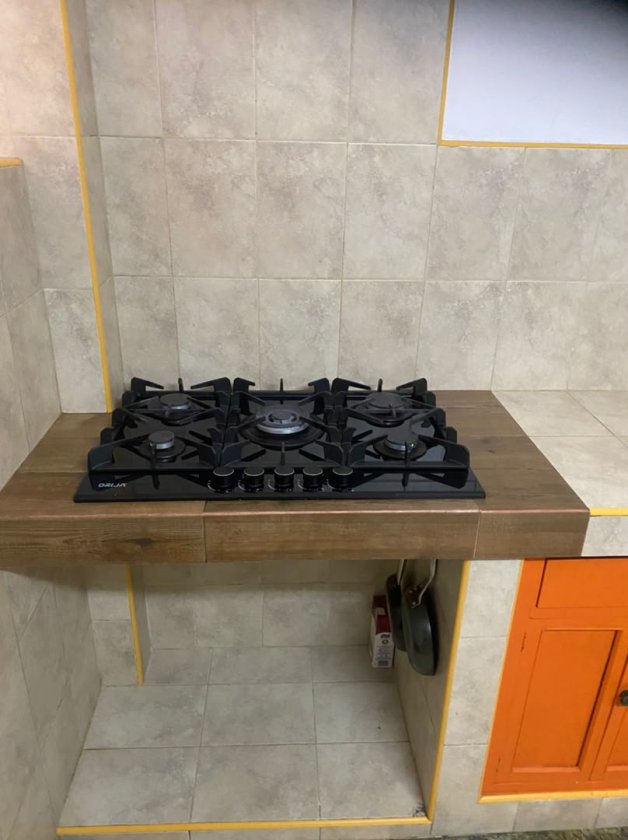 Casa Independiente de 2 habitaciones en venta en Arroyo Arenas, La Lisa, La Habana