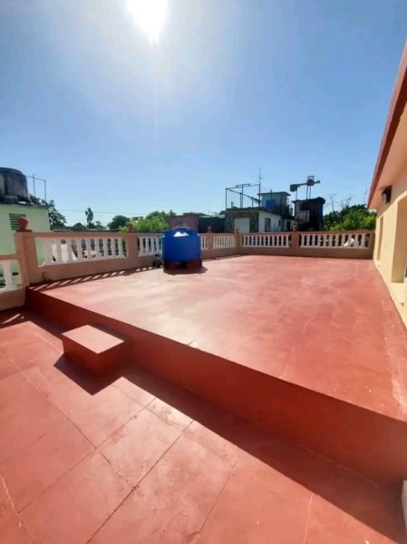 Casa Independiente de 3 habitaciones en venta en Río Verde, Boyeros, La Habana - 11