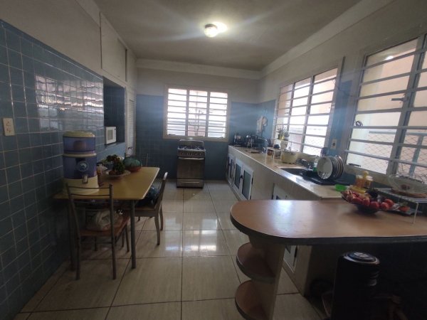 Casa Independiente de 5 habitaciones en venta en Mónaco, Diez de Octubre, La Habana - 12