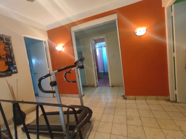 Casa Independiente de 5 habitaciones en venta en Mónaco, Diez de Octubre, La Habana - 2
