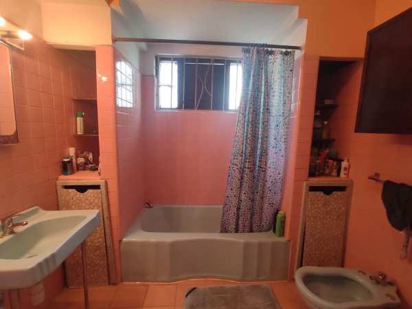 Casa Independiente de 5 habitaciones en venta en Mónaco, Diez de Octubre, La Habana - 7