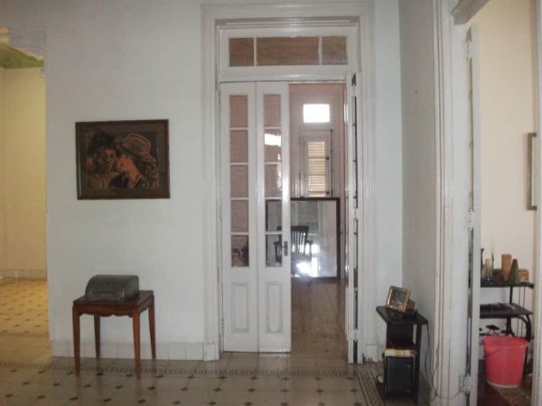Casa Independiente de 5 habitaciones en venta en Santos Suárez, Diez de Octubre, La Habana - 7